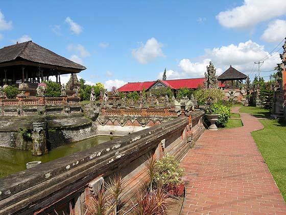 KlungKung Temple