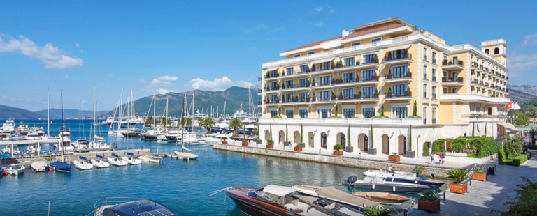 Hotel Regent in Porto Montenegro
